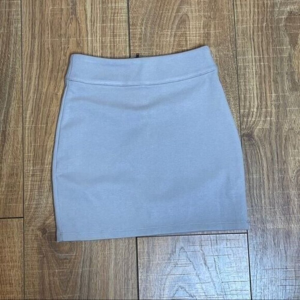 BDG Khaki Mini Skirt Size S NWOT - Picture 5 of 8